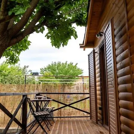 Estia Wood Living & Spa, Feriehus