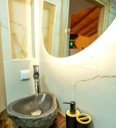 Estia Wood Living & Spa, Casa de Férias