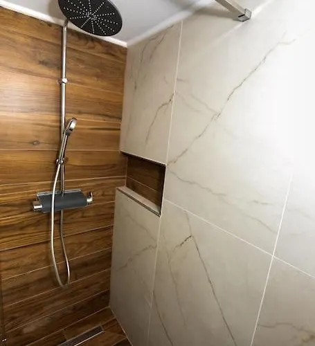 Сasa de vacaciones Estia Wood Living & Spa, *