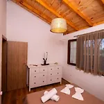 Estia Wood Living & Spa, Prázdninový dům